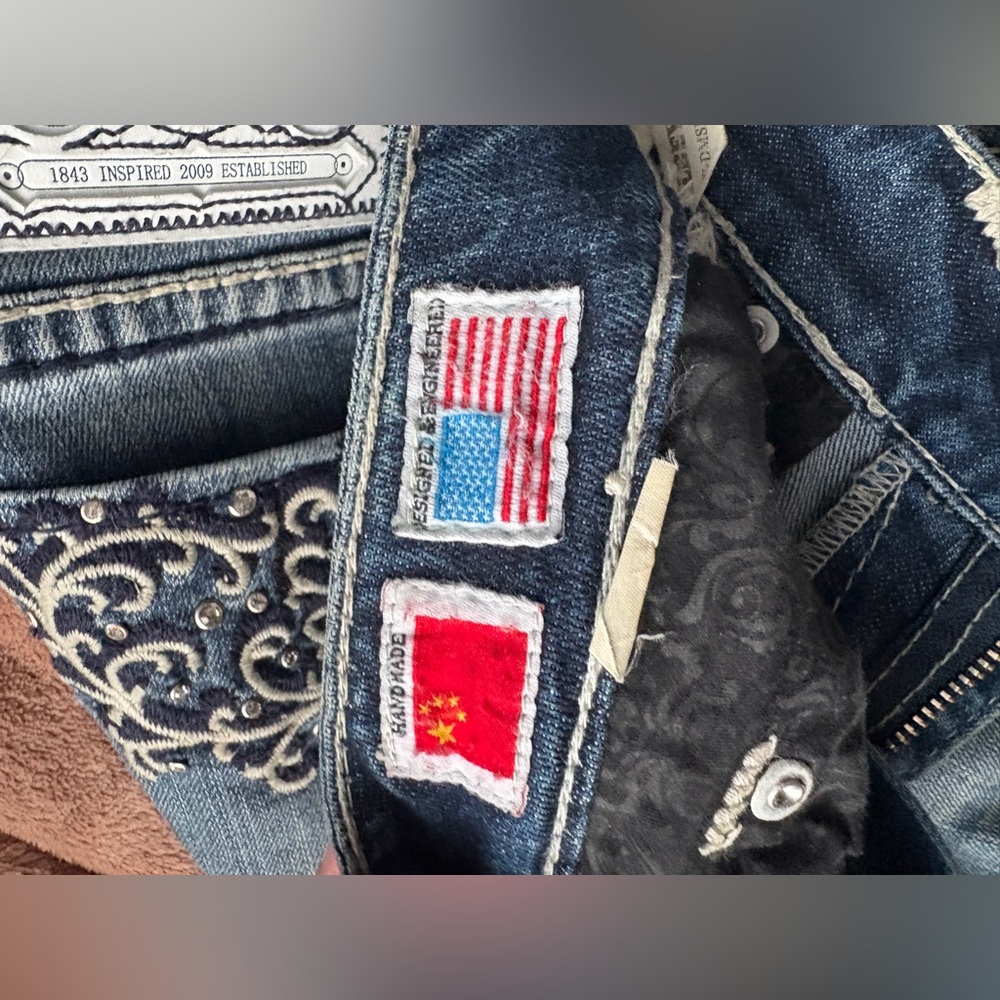 Woman’s Iron Horse Jeans - Picture 5 of 7